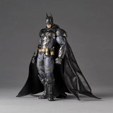 Batman: Arkham Knight Amazing Yamaguchi Revoltech NR038