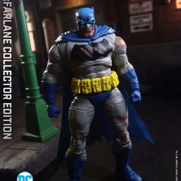 Batman: The Dark Knight Returns DC Multiverse Collector Edition Batman McFarlane